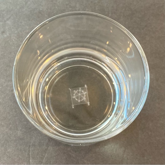 ETCHED CROWN ROYAL 3D Laser Hologram Floating Crown on Pillow Whisky Glass Cup - Picture 2 of 7